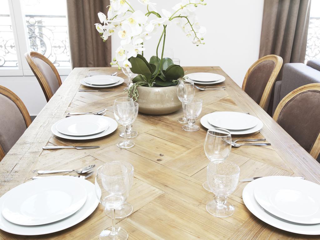 Livinparis - Luxury 3 Bedrooms Le Louvre I Rum bild